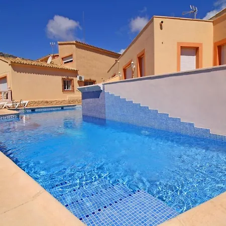 Chalet Holiday Home- Canuta 3 *